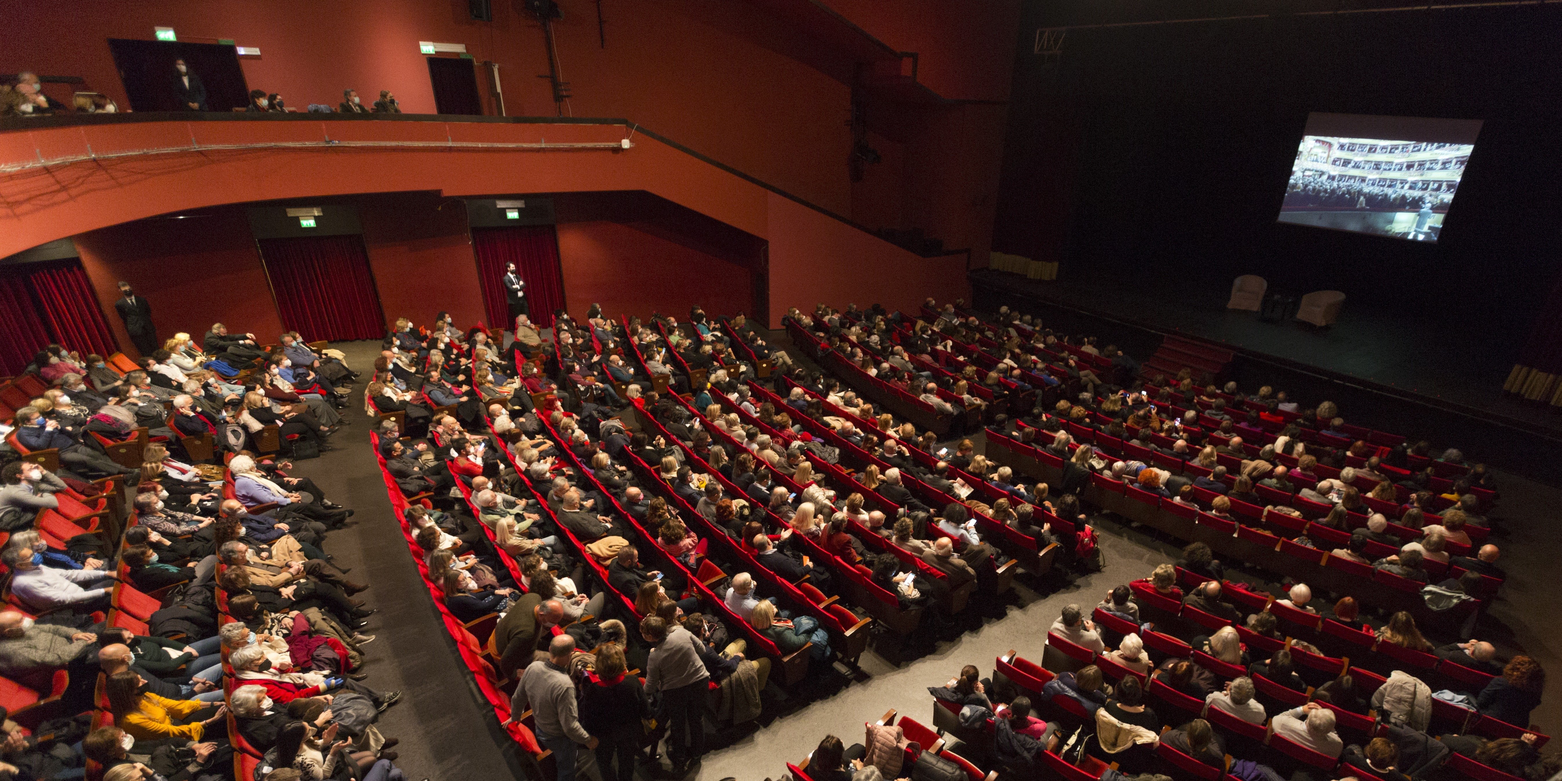 DA LIVIGNO AL TEATRO CARCANO: 